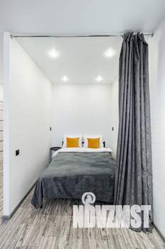 Студия квартира, посуточно, 38м2, 22/24 этаж