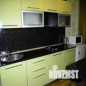 1-к квартира, посуточно, 62м2, 1/1 этаж