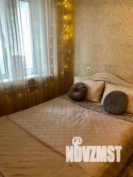 1-к квартира, посуточно, 42м2, 4/9 этаж