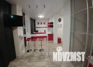 1-к квартира, посуточно, 57м2, 1/1 этаж