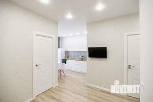 1-к квартира, посуточно, 40м2, 18/24 этаж