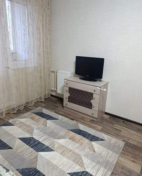 1-к квартира, на длительный срок, 38м2, 12/18 этаж