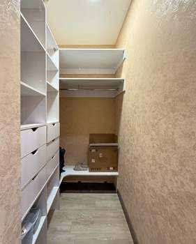 5-к квартира, на длительный срок, 106м2, 1/3 этаж