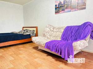 1-к квартира, посуточно, 42м2, 4/9 этаж