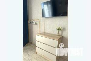 1-к квартира, посуточно, 37м2, 2/9 этаж