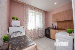 1-к квартира, посуточно, 36м2, 1/1 этаж