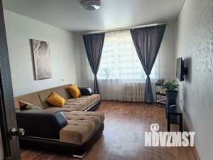 1-к квартира, посуточно, 42м2, 6/9 этаж