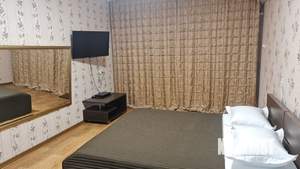 1-к квартира, посуточно, 46м2, 6/10 этаж