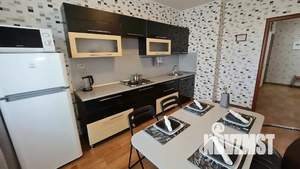 1-к квартира, посуточно, 46м2, 1/1 этаж