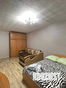 1-к квартира, посуточно, 40м2, 2/9 этаж