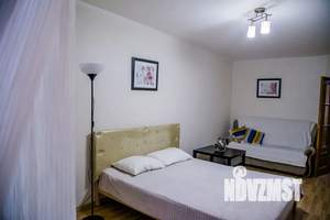 1-к квартира, посуточно, 45м2, 1/10 этаж