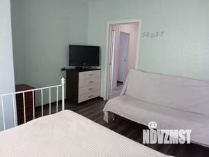 2-к квартира, посуточно, 64м2, 11/18 этаж