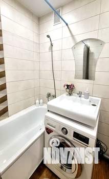 Студия квартира, посуточно, 27м2, 12/24 этаж