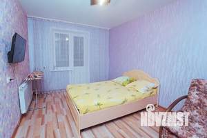 1-к квартира, посуточно, 35м2, 1/12 этаж