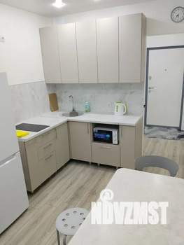 1-к квартира, посуточно, 40м2, 9/16 этаж