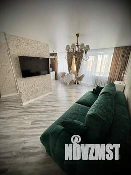 2-к квартира, посуточно, 50м2, 1/1 этаж