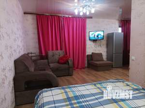 Студия квартира, посуточно, 40м2, 2/9 этаж