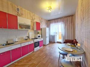 1-к квартира, посуточно, 54м2, 1/1 этаж