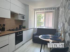 1-к квартира, посуточно, 35м2, 1/3 этаж