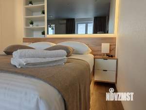 1-к квартира, посуточно, 35м2, 8/18 этаж