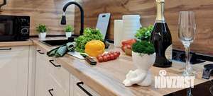 Студия квартира, посуточно, 34м2, 8/24 этаж