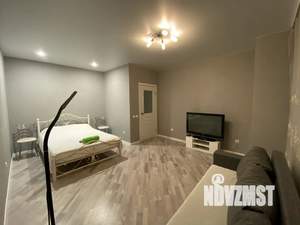 1-к квартира, посуточно, 40м2, 1/5 этаж