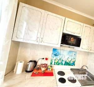 1-к квартира, посуточно, 37м2, 9/10 этаж