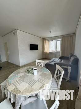 2-к квартира, посуточно, 54м2, 2/4 этаж