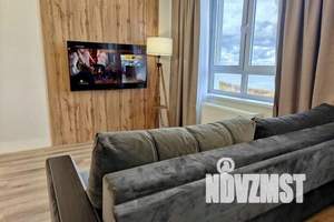 1-к квартира, посуточно, 35м2, 8/18 этаж