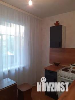 1-к квартира, посуточно, 37м2, 1/10 этаж