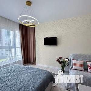 Студия квартира, посуточно, 30м2, 3/24 этаж