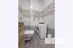 2-к квартира, посуточно, 40м2, 8/24 этаж