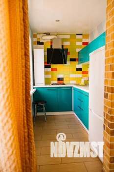 2-к квартира, посуточно, 48м2, 1/5 этаж