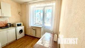 1-к квартира, посуточно, 38м2, 9/9 этаж