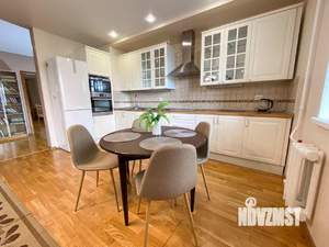 3-к квартира, посуточно, 90м2, 1/1 этаж