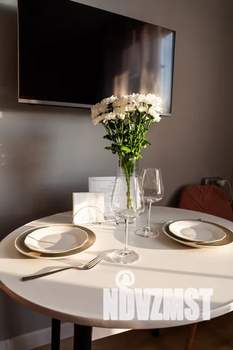 Студия квартира, посуточно, 25м2, 18/24 этаж