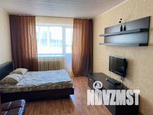 2-к квартира, посуточно, 65м2, 1/1 этаж