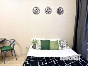 Студия квартира, посуточно, 28м2, 10/24 этаж