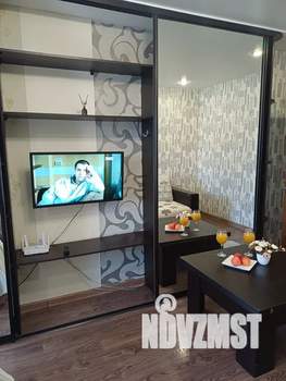 1-к квартира, посуточно, 35м2, 1/9 этаж