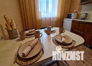 2-к квартира, посуточно, 63м2, 1/1 этаж