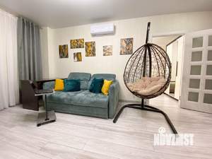 2-к квартира, посуточно, 55м2, 1/1 этаж