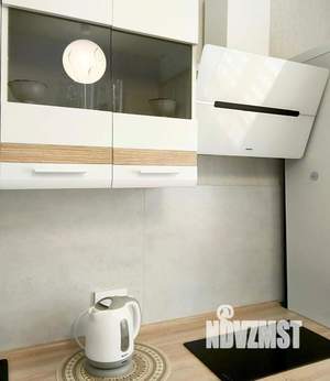 1-к квартира, посуточно, 39м2, 1/1 этаж