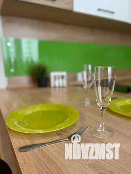 Студия квартира, посуточно, 28м2, 1/9 этаж