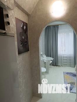 Студия квартира, посуточно, 15м2, 1/9 этаж