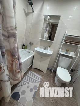 1-к квартира, посуточно, 37м2, 6/9 этаж