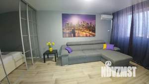 Студия квартира, посуточно, 56м2, 12/21 этаж