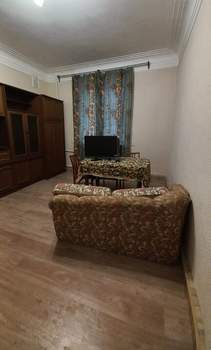 4-к квартира, на длительный срок, 100м2, 1/4 этаж