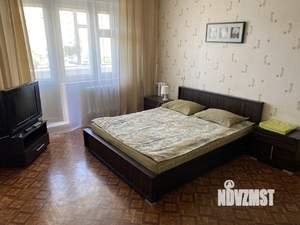 2-к квартира, посуточно, 57м2, 1/1 этаж