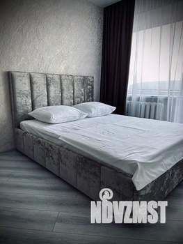 1-к квартира, посуточно, 41м2, 1/1 этаж