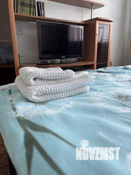 1-к квартира, посуточно, 40м2, 2/9 этаж